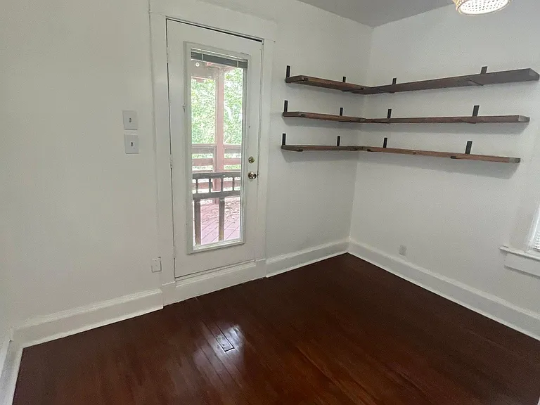 4100 Campbell St — Photo 26