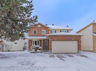 559 Arc En Ciel St, Ottawa, ON K4A 3J1