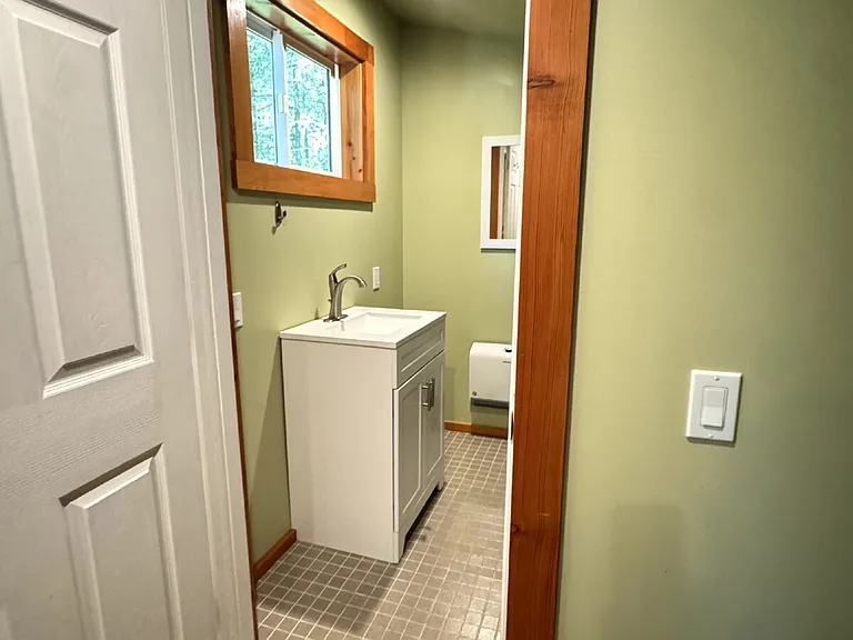 298 White Beach Rd — Photo 12