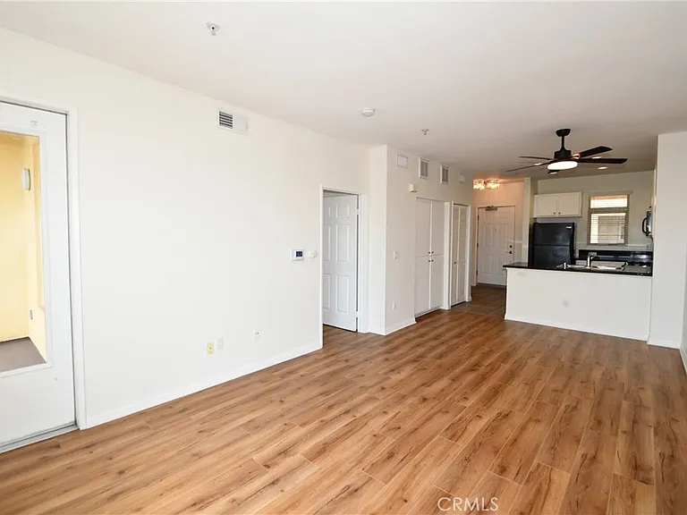 2742 Cabrillo Ave #302 — Photo 10