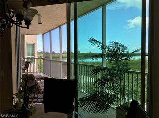 295 Grande Way APT 305, Naples, FL 34110