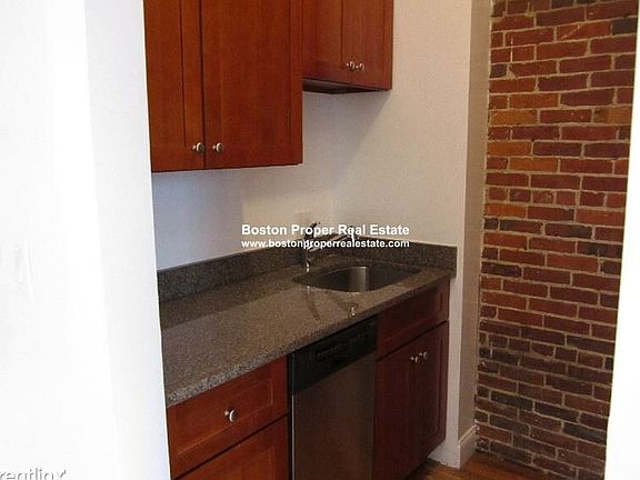 23 Cortes St. #3 Boston - Bay Village Unit Photo 6