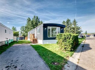 1101 84th St NE #906, Calgary, AB T2A7X2