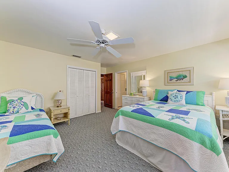 102 Palmetto Ave — Photo 14