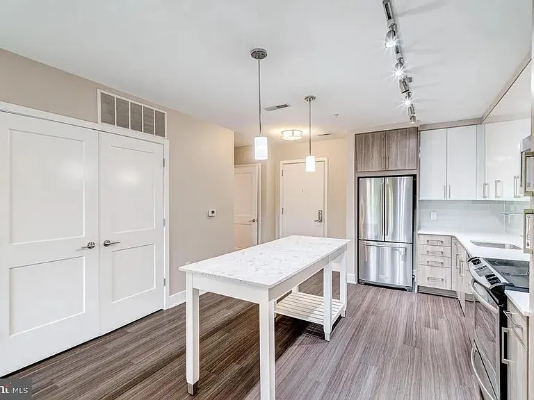 145 Riverhaven Dr #23 — Photo 7