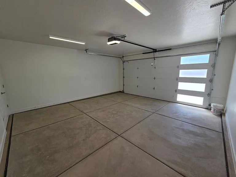 1471 E White Desert Dr — Photo 28