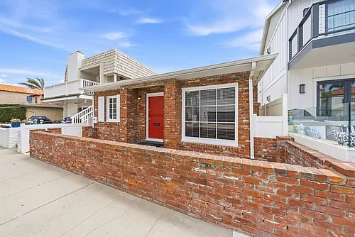 1117 W Bay Ave #A Photo 1