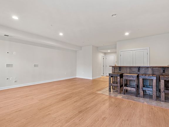 3rd image of 7451 Burnside Way