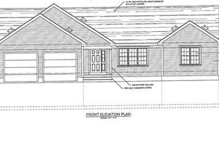 4 Westcoat Dr, East Taunton, MA 02718
