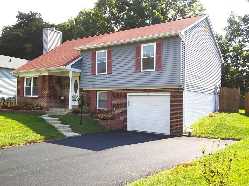 1st image of 6119 Plainville Ln