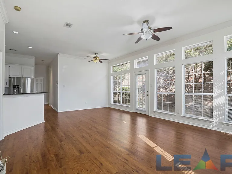 8704 Moss Hill Rd — Photo 2