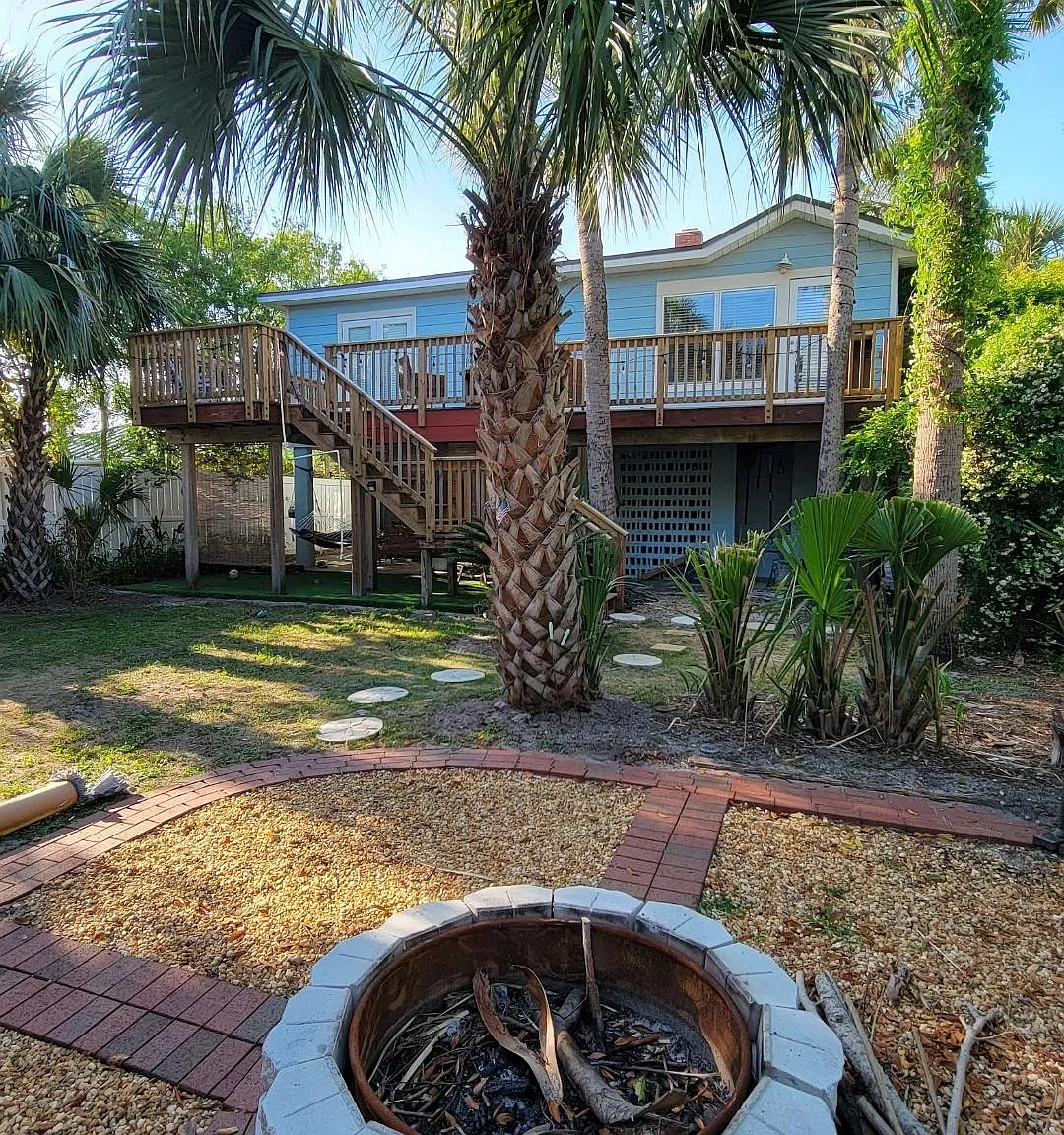 2 bed, 900 sqft, $2,200 — Photo 4