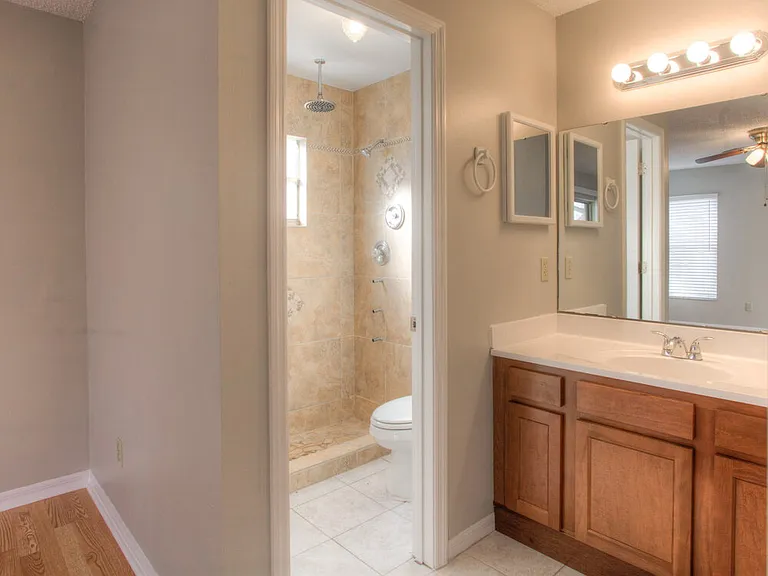 9324 Pavillion Dr — Photo 13