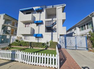 14323 Haynes St APT 8, Van Nuys, CA 91401