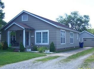 1605 W 6th St, Coffeyville, KS 67337