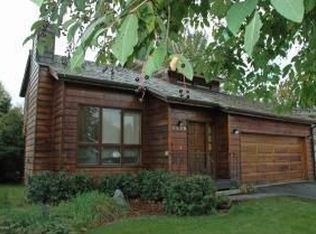 4220 Viscount Cir, Anchorage, AK 99502