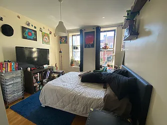 Rented by Urban Pads