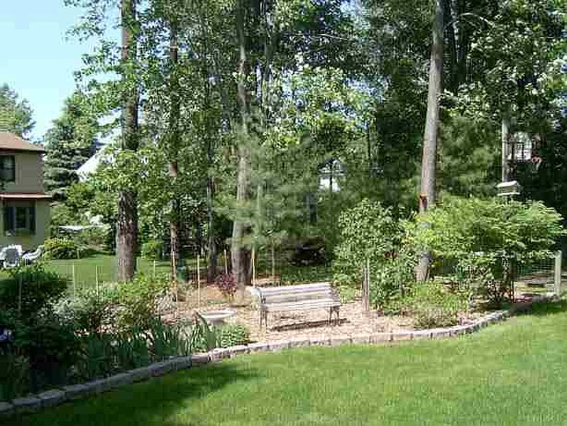 4th image of 39 ELWOOD Road