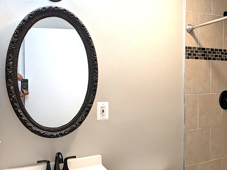 9404 Wrought Iron Ct — Photo 2