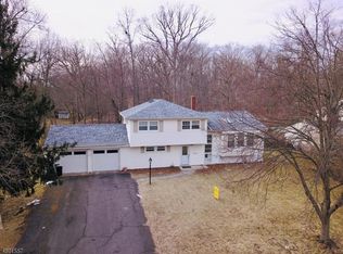 57 Martin Rd, Livingston, NJ 07039
