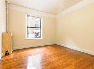 35 Thayer St #C5, New York, NY 10040