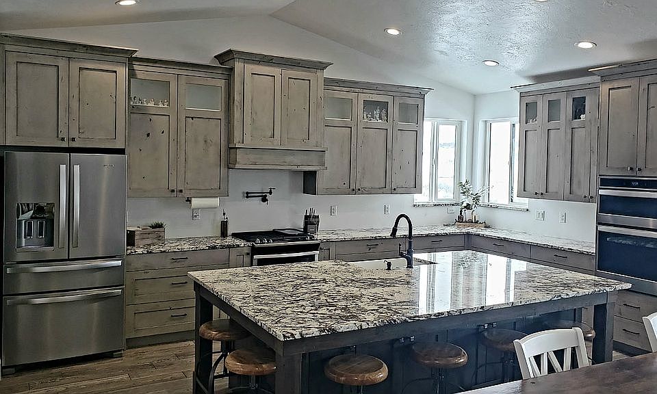 627 E Chalk Creek Rd, Coalville, UT 84017 Zillow