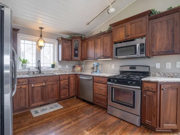 5795 109th Ave NE, Spicer, MN 56288