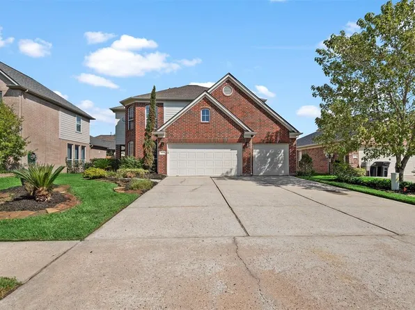 9919 Valance Way, Conroe, TX 77385