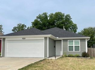 1824 Pennsylvania Ave, Joplin, MO 64804
