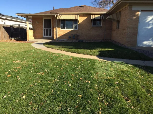 3074 Ivanhoe St, Denver, CO 80207