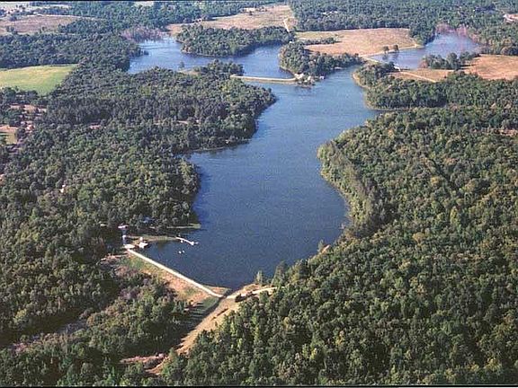 2nd image of Safari Shores Dr