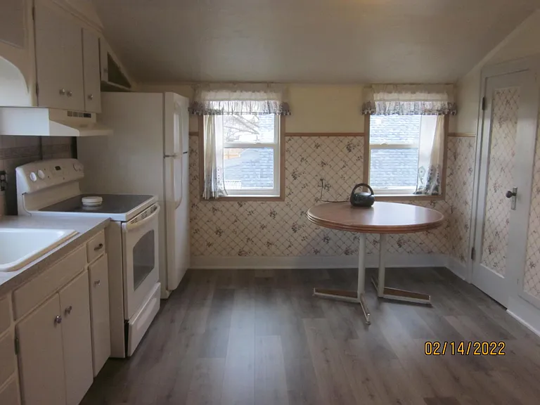1524 E 1st Ave #4 — Photo 4