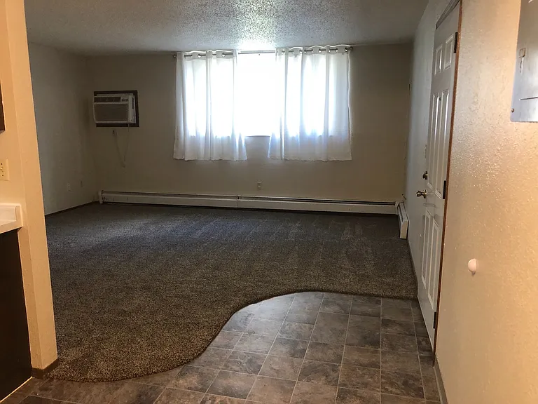 1831 Allison Dr — Photo 9