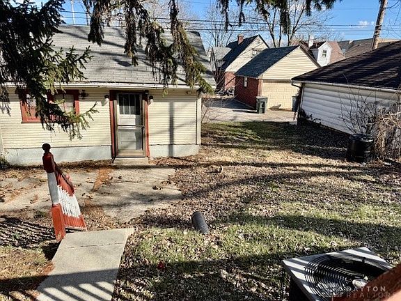 4th image of 1014 Arbor Ave