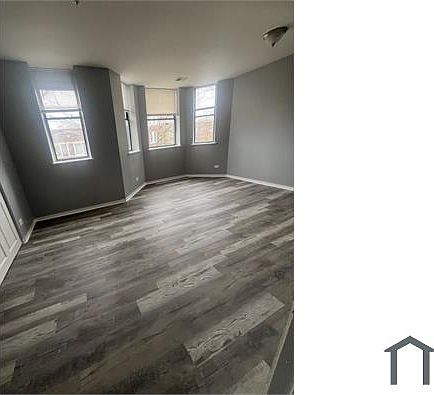 4th image of 6032 S Rhodes Ave APT 2