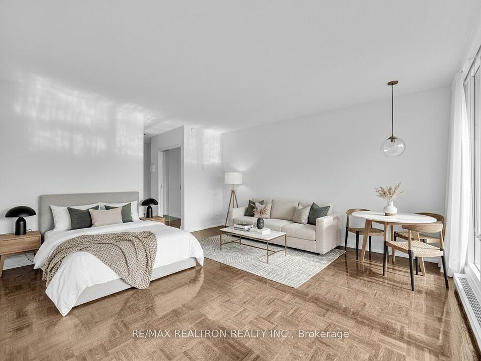 1st image of 33 Isabella St #414