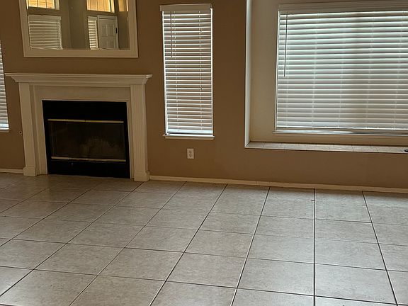 2nd image of 1012 Zumstein Dr