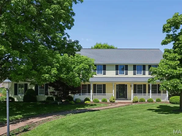 123 Saylesville Dr, Chesterfield, MO 63017