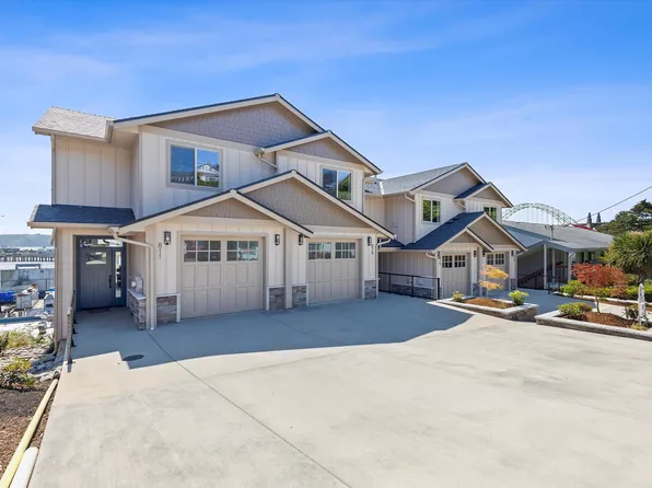 811 SW 13th St Unit 4, Newport, OR 97365