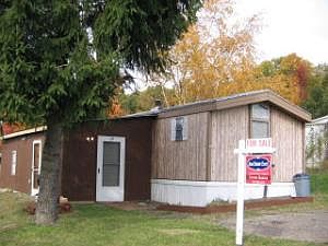 1st image of 170 Pinecre St #17