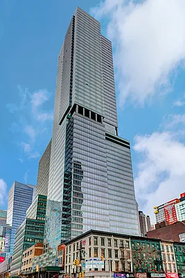 その他 42nd Street Michael Kors Renews 203K-SF HQ at 11 West 42nd Street