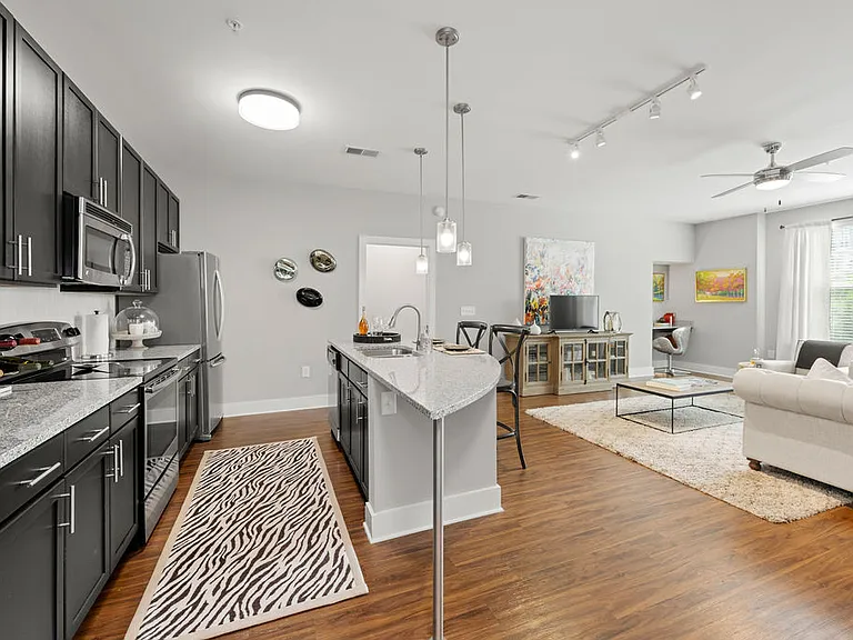 Lennox SouthPark — Photo 1