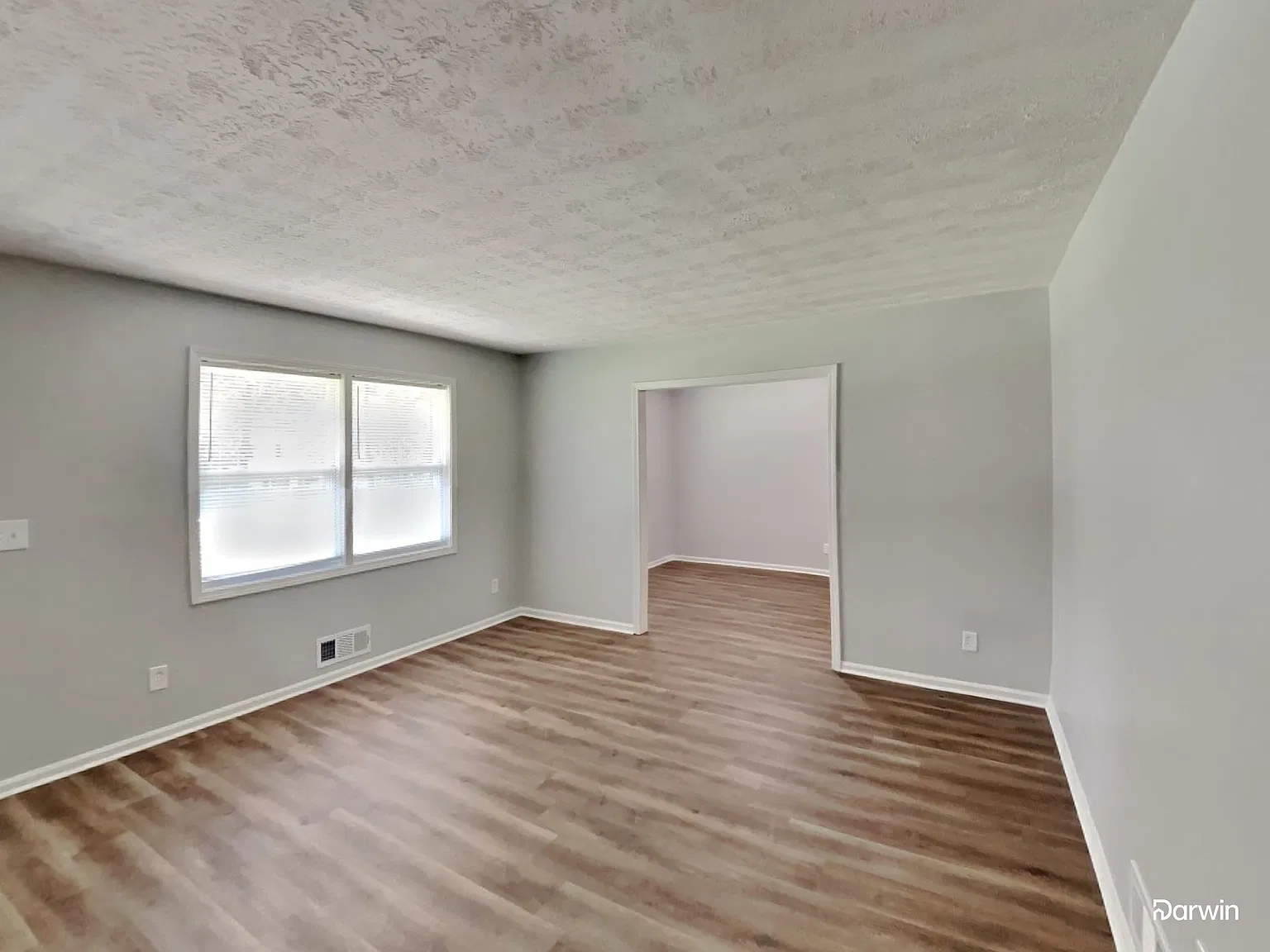 3 bed, 2.0 bath, 1512 sqft, $1,860 — Photo 4