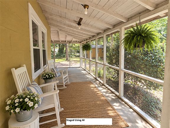 5th image of 215 Liberty Dr