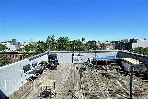 Rented by Rennit Inc. | media 23