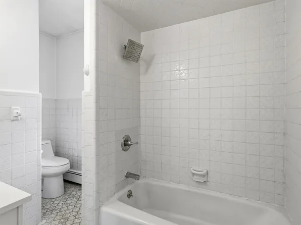 2 Raydol Avenue image 17 of 20