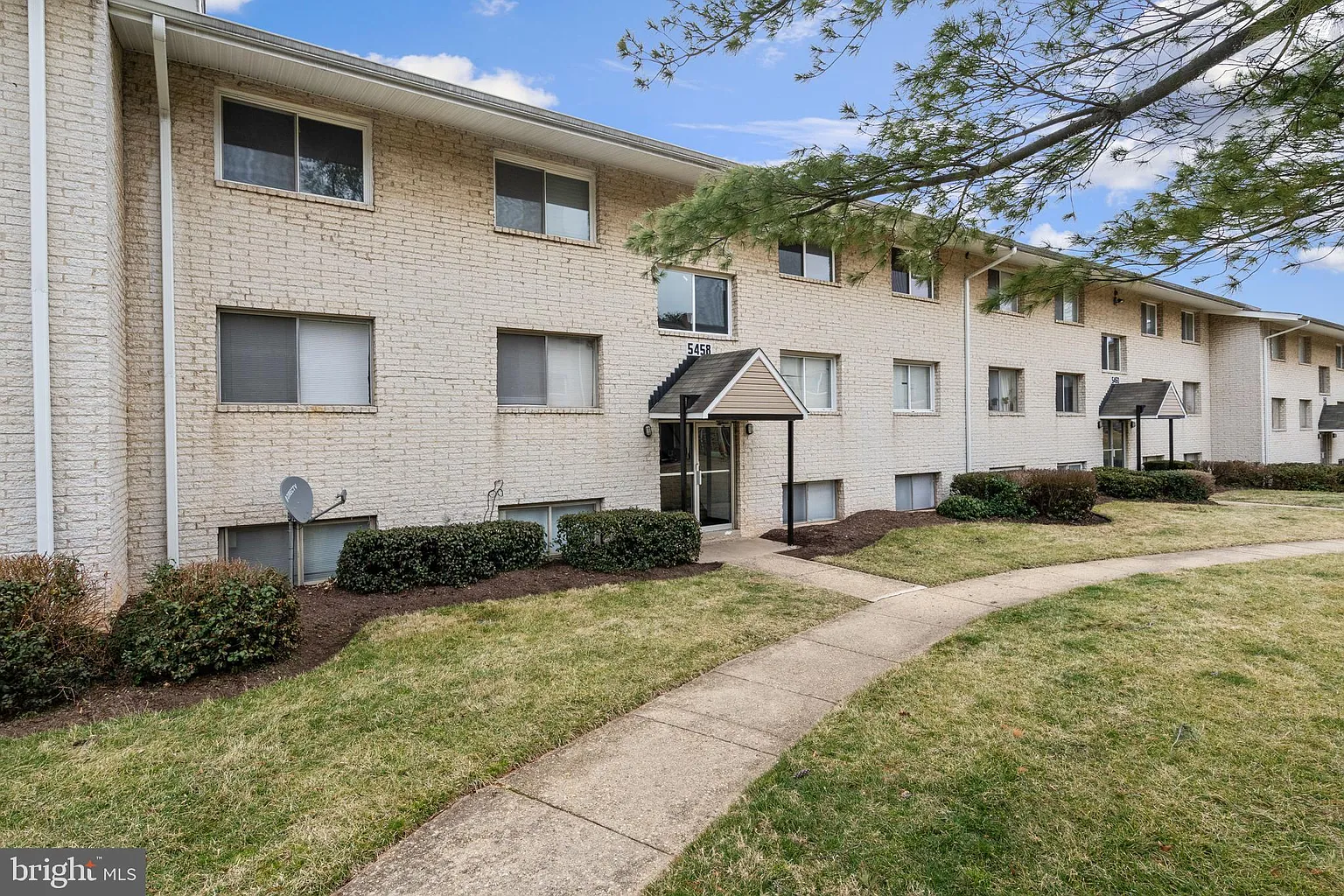 5458 85th Ave #1 photo 1