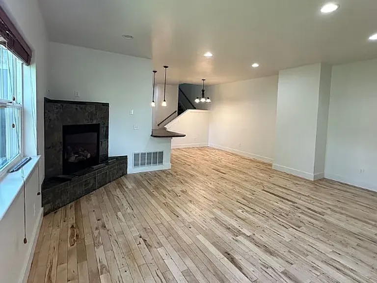 374 Kimball Ave #A — Photo 2