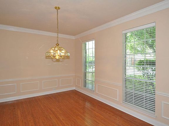 5th image of 12506 Hammersmith Dr