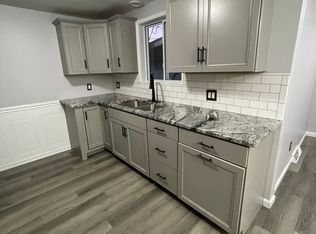 127 Saint Boniface Rd, Cheektowaga, NY 14225